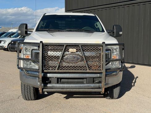 Used 2021 Ford F250 XLT w/ FX4 Off-Road Package AWD/4WD image 2