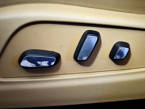 Used 2021 Cadillac XT5 Sportv w/ Platinum Package image 23