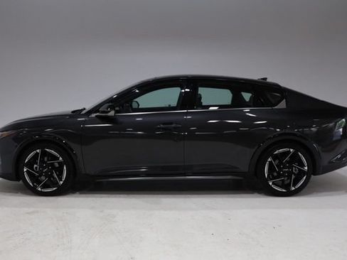 Used 2026 Kia K4 GT-Line w/ GT-Line Premium Package FWD image 4