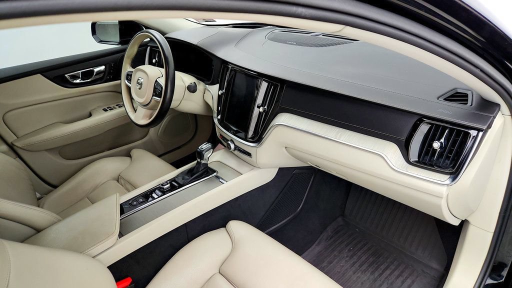 Used 2019 Volvo S60 T5 Inscription FWD image 23