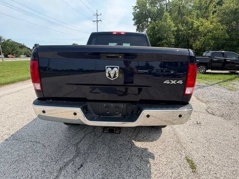 Used 2018 RAM 2500 Tradesman w/ Chrome Appearance Group AWD/4WD image 9