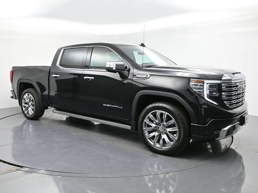Used 2024 GMC Sierra 1500 Denali AWD/4WD image 7