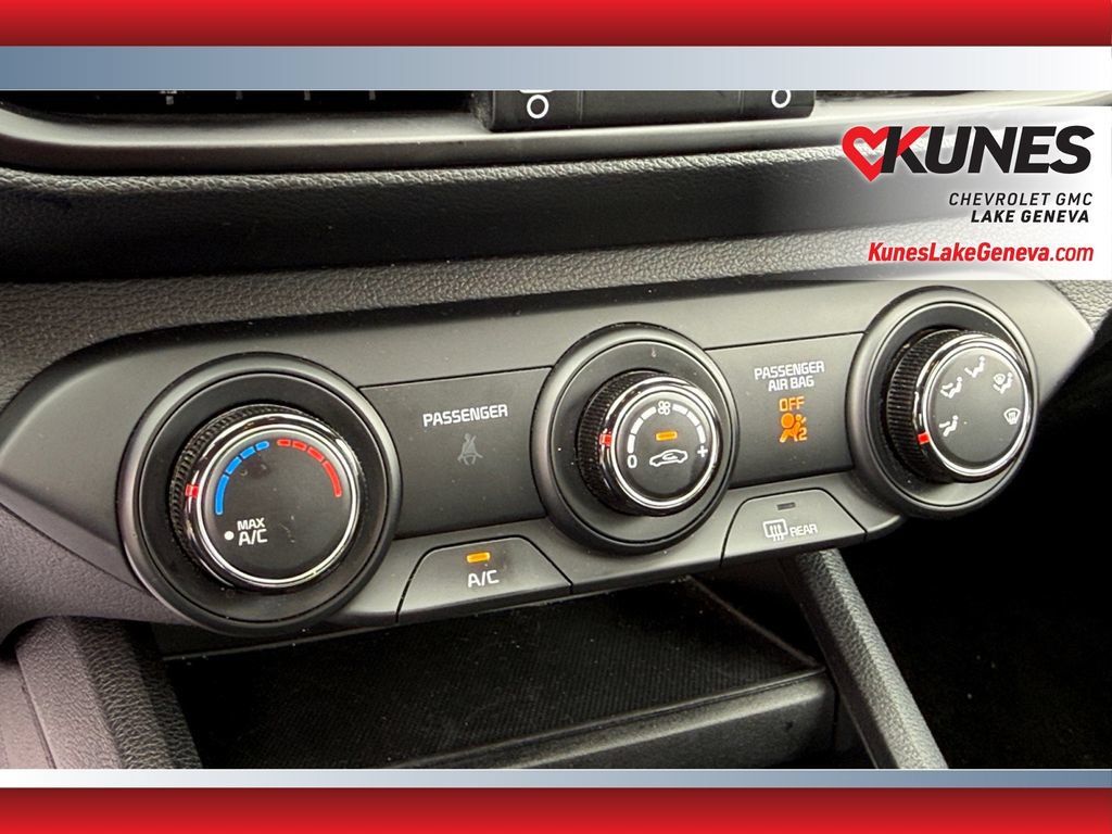 Used 2024 Kia Forte LXS FWD image 26