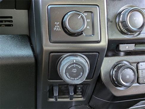 Used 2017 Ford F150 XLT w/ Equipment Group 302A Luxury image 24