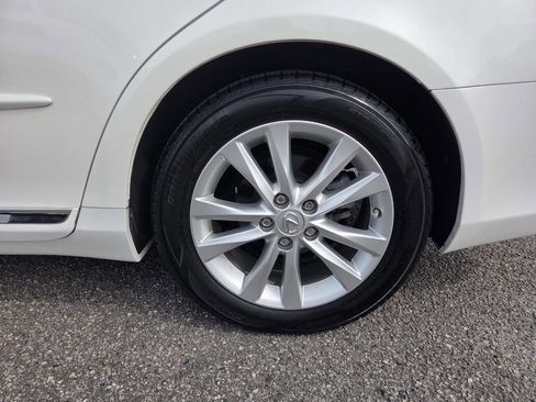 Used 2012 Lexus ES 350 FWD image 5