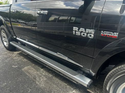 Used 2016 RAM 1500 4x4 Crew Cab Laramie Longhorn image 10