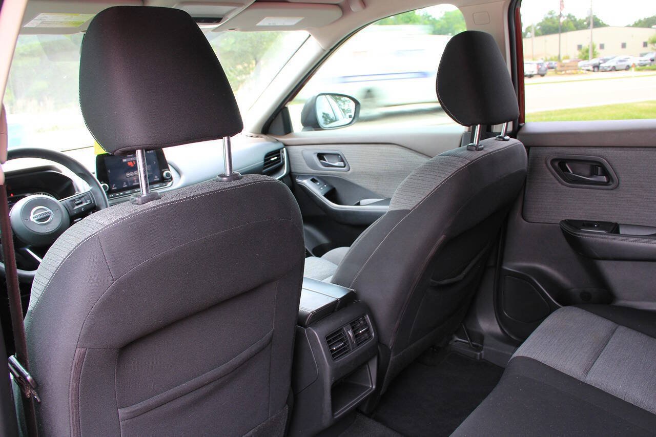 Used 2021 Nissan Rogue S FWD image 22