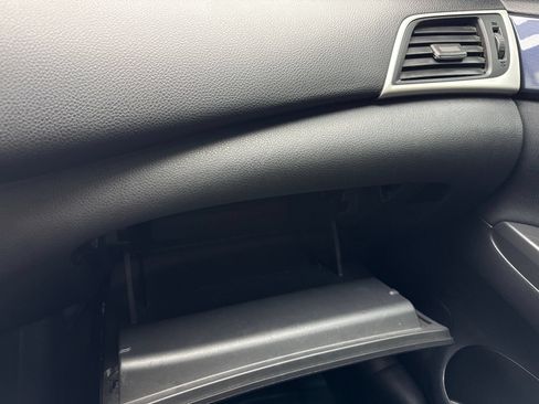 Used 2019 Nissan Sentra SR FWD image 31