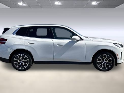 Used 2025 BMW X3 xDrive30i w/ Convenience Package image 8