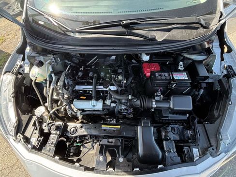 Used 2025 Nissan Versa SV FWD image 30