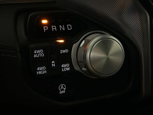 Used 2019 RAM 1500 Limited image 12