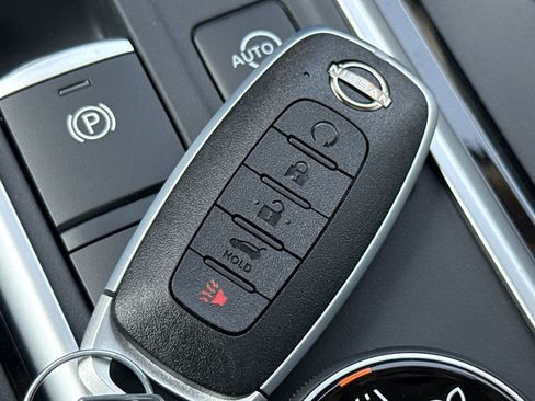 New 2026 Nissan Pathfinder SL AWD/4WD image 40