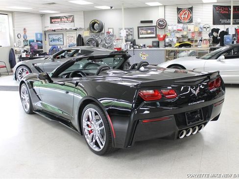 Used 2014 Chevrolet Corvette Stingray Convertible RWD image 6