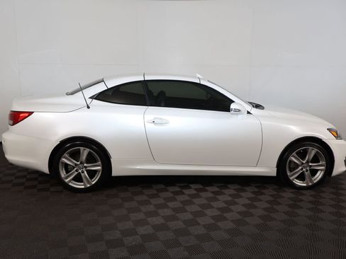Used 2014 Lexus IS 250C 250 w/ Luxury Package image 11