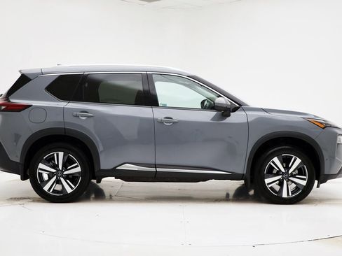 Used 2023 Nissan Rogue SL w/ SL Premium Package AWD/4WD image 3