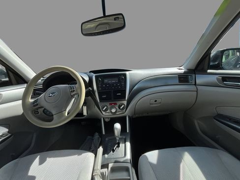 Used 2013 Subaru Forester 2.5X Premium w/ Popular Pkg 3 AWD/4WD image 9