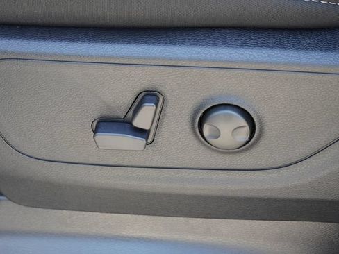 New 2026 RAM 1500 Lone Star AWD/4WD image 19