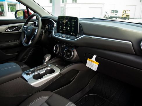 New 2026 Chevrolet Blazer LT w/ Convenience Package AWD/4WD image 15