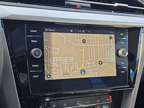 Used 2023 Volkswagen Arteon SEL image 17