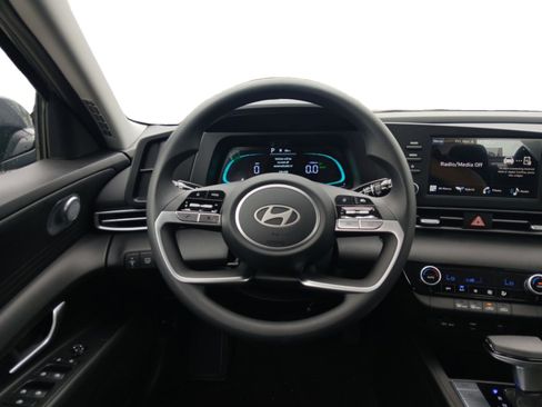 New 2026 Hyundai Elantra Blue image 12