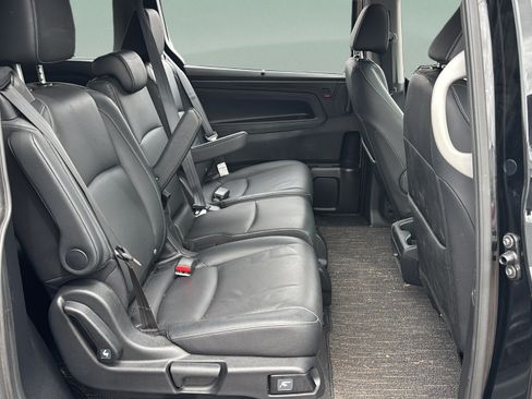 Used 2024 Honda Odyssey EX-L image 17