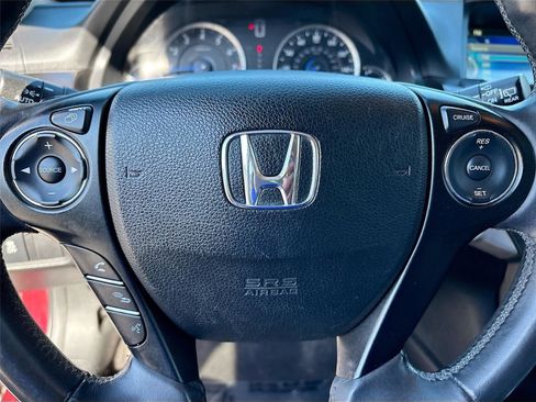 Used 2013 Honda Crosstour EX-L image 12