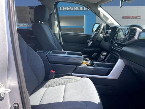 Used 2023 Toyota Tundra SR5 w/ SR5 Convenience Package RWD image 29