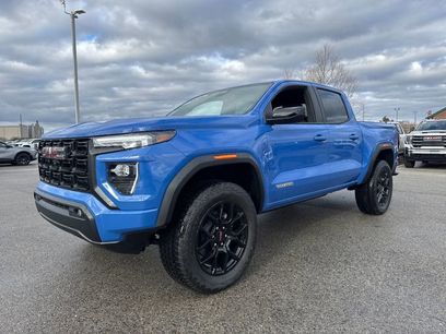 New 2025 GMC Canyon Elevation w/ Convenience Package