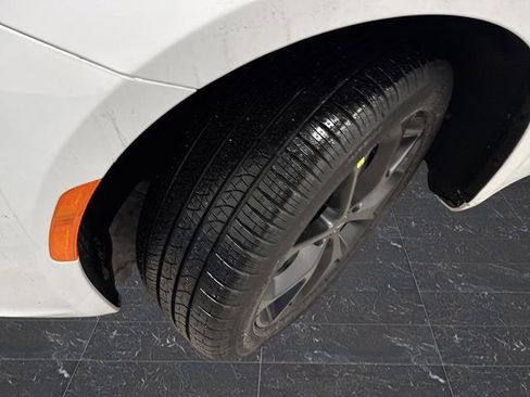 New 2026 Chrysler Pacifica Select image 36