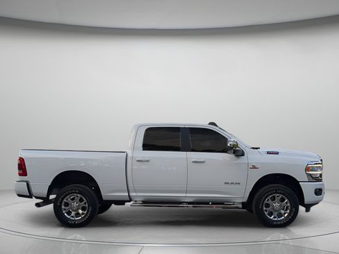 Used 2024 RAM 2500 Laramie w/ Safety Group AWD/4WD image 39