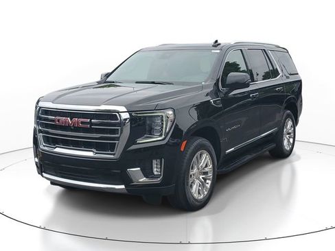 Certified 2023 GMC Yukon SLT w/ SLT Luxury Package AWD/4WD image 2