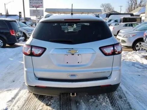 Used 2014 Chevrolet Traverse LS image 5