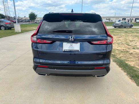 Certified 2026 Honda CR-V Sport Touring image 7