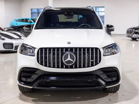 Used 2024 Mercedes-Benz GLS 63 AMG 4MATIC image 11