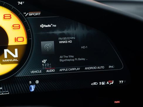 Used 2025 Ferrari Purosangue AWD/4WD image 42