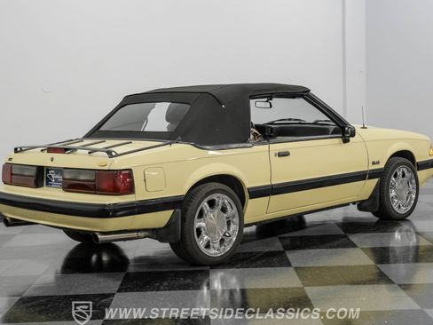 Used 1989 Ford Mustang LX image 10