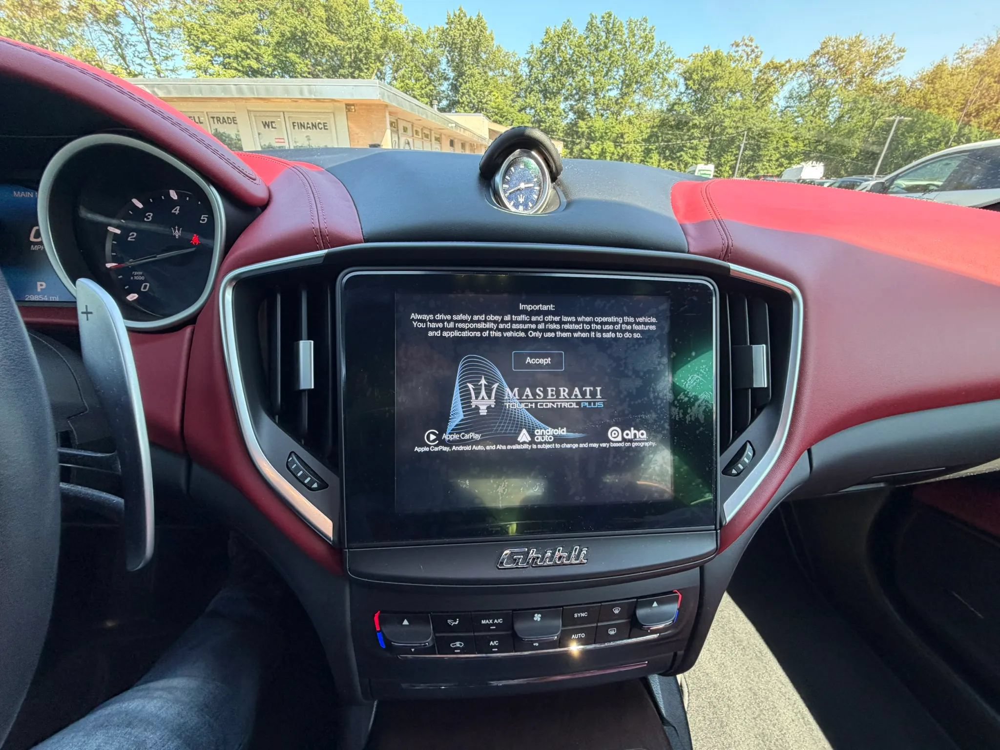 Used 2017 Maserati Ghibli S Q4 AWD/4WD image 24