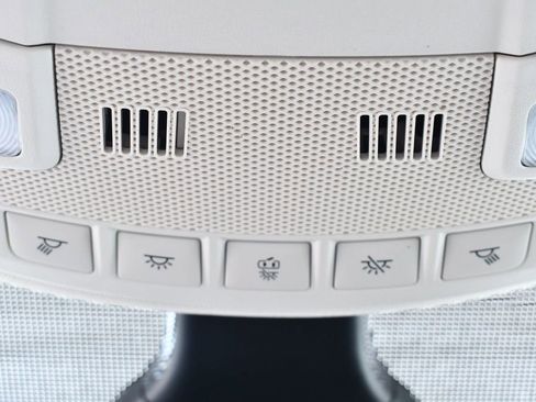 Used 2024 Ford Edge SEL w/ Convenience Package image 34