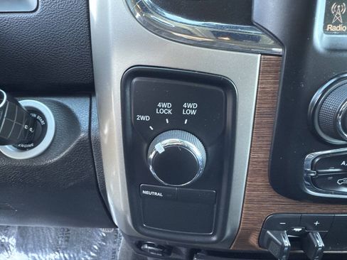 Used 2015 RAM 2500 Laramie AWD/4WD image 22
