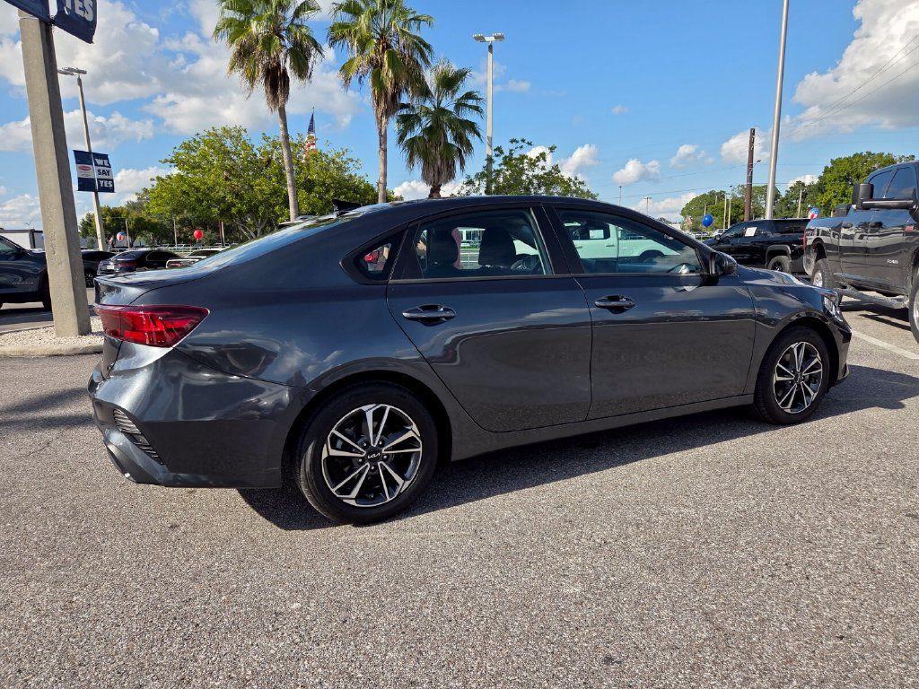 Used 2023 Kia Forte LXS FWD image 12
