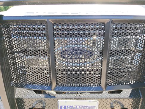 Used 2017 Ford F250 Lariat w/ Chrome Package AWD/4WD image 5