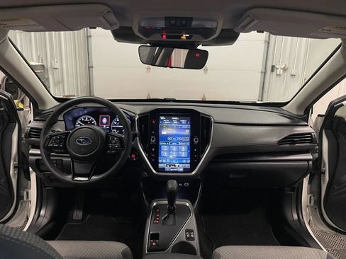 Used 2024 Subaru Crosstrek 2.0i Premium image 29