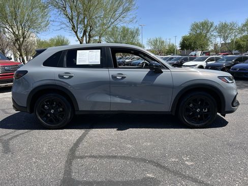 Used 2025 Honda HR-V Sport image 5