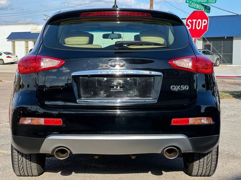Used 2017 INFINITI QX50 2WD image 6