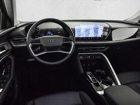 Certified 2025 Audi Q5 Premium w/ Convenience Package image 19