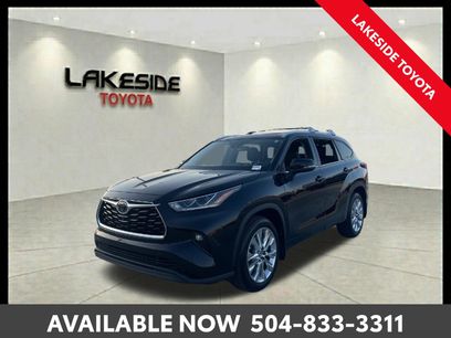 Used 2022 Toyota Highlander Limited