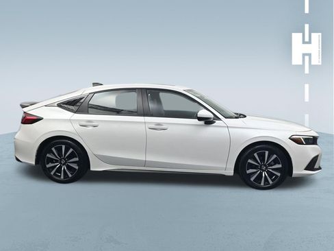 Used 2024 Honda Civic EX-L image 3