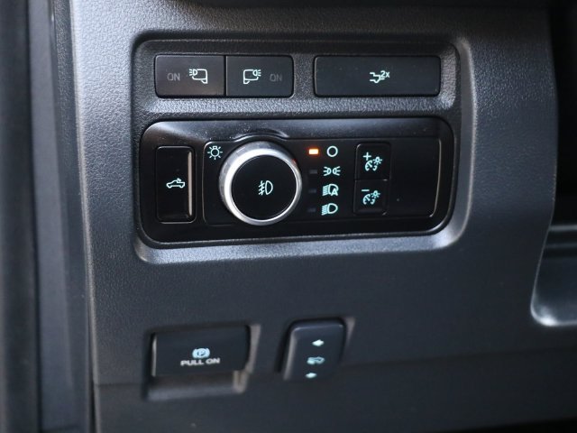 Used 2023 Ford F350 Lariat w/ Lariat Ultimate Package AWD/4WD image 31