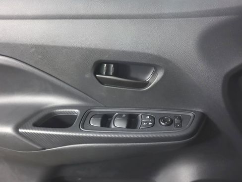 New 2025 Nissan Versa S w/ Trunk Package image 18