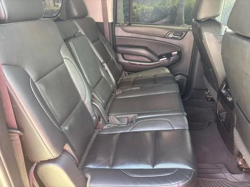 Used 2019 GMC Yukon XL SLT AWD/4WD image 19
